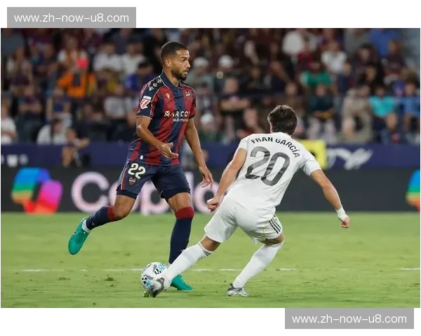 伯纳乌的白色风暴：当皇家马德里遇上“巨人杀手”莱万特，足球的浪漫与残酷